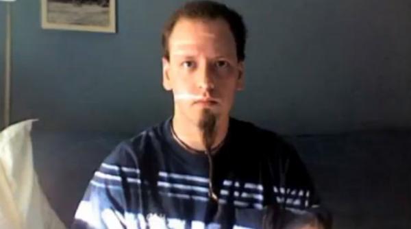 video 2 milioane de persoane s au uitat la un barbat cum imbatraneste 5 ani in 4 minute