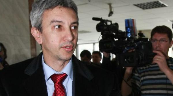 privatizarea oltchim amanata pana in 20 septembrie dan diaconescu a cerut anularea contractului de privatizare