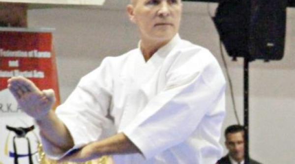 antrenorul de karate acuzat de pedofilie a fost arestat pentru 29 de zile