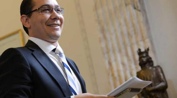 victor ponta prim ministrul romaniei implineste 40 de ani ma gandesc la viitor in primul rand cu incredere si asta vreau sa le transmit tuturor