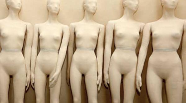 creierul vede mai repede corpurile dezbracate