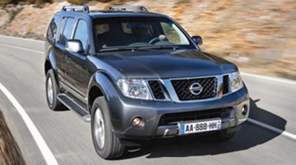 nissan pathfinder pe vreme rea dar si pe vreme buna