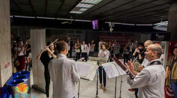 urmatoarea statie la metrou este arta nu musca