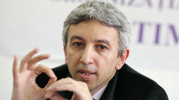 dan diaconescu am dat o mana de ajutor guvernului ponta astept ca premierul sa ma felicite dintr un moment in altul