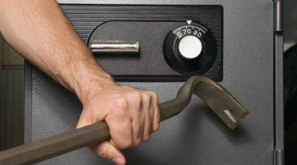 jaf la ministerul economiei cheltuieli ilegale de milioane de lei