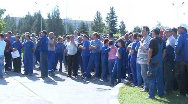 incidente la protestele de la oltchim avocatul lui dan diaconescu nu este nicio graba sa semnam contractul de privatizare