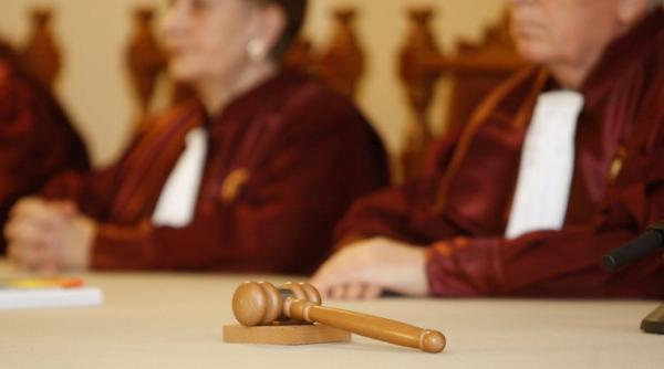 ccr crin antonescu ramane presedintele senatului revocarea lui blaga constitutionala