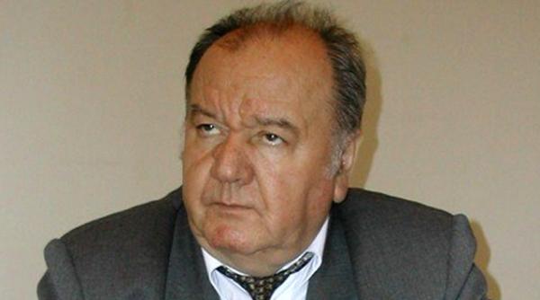 a murit teodor maghiar fostul rector al universitatii oradea