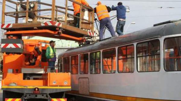 doua tramvaie s au ciocnit la galati cinci persoane au fost ranite