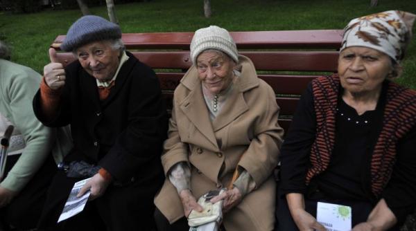 pensionarii ii cer premierului indexarea pensiilor