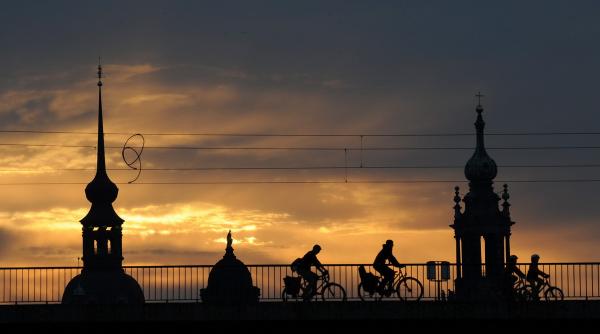 galerie foto 2 octombrie 2012