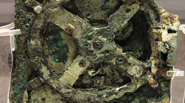 antikythera cel mai vechi calculator din istorie grecia video