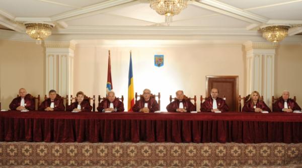 discutii in usl judecatorii ccr sa fie alesi prin tragere la sorti pe un mandat de un an