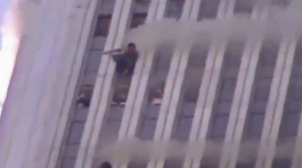 imagini de aproape victime atac 11 septembrie ferestrele turnurilor gemene