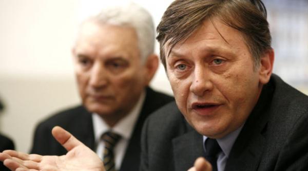 crin antonescu la antena 3 probabilitatea ca doamna kovesi sa conduca dna este foarte mare nu l inteleg pe ponta