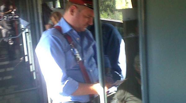 ir 1691 o cocitura de rapid cu accelerat in care nasul are vagonul lui