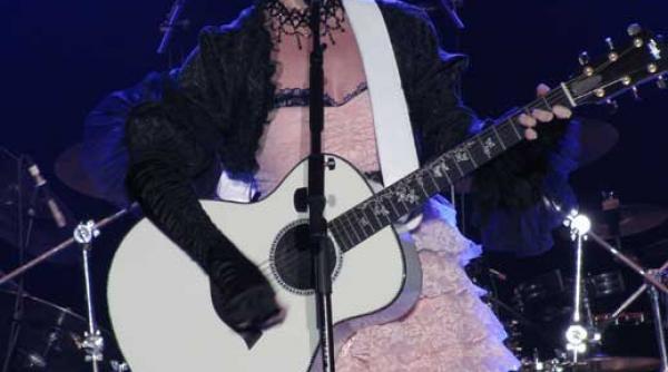 la concertul cranberries biletele la etaj sold out