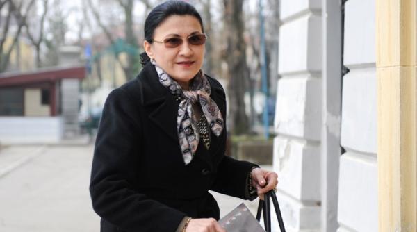 ecaterina andronescu basescu promulgare bac profesional