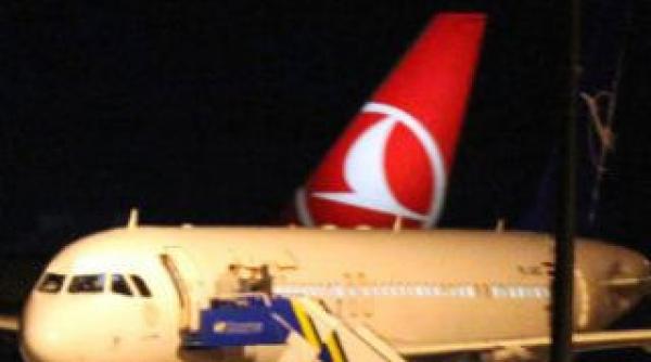 avion sirian fortat aterizare ankara transport munitie echipament militar damasc