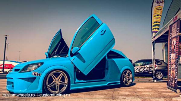 incepe exporom auto show si 4tuning fest automobile electrice si demonstratii de pilotaj