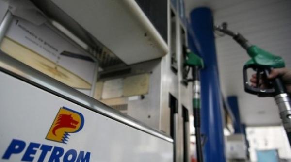 petrom a scumpit benzina cu 8 bani litru si motorina cu 4 bani litru