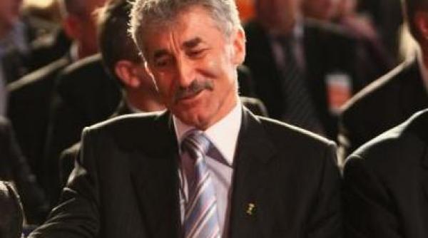 ioan oltean sfat pentru un pedelist care vrea sa ajunga parlamentar sa si vanda bmw ul si sa umble cu dacia logan