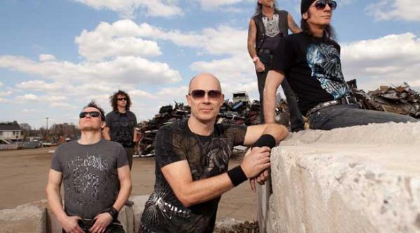 supershow heavy metal accept in clubul chaos balls to the wall