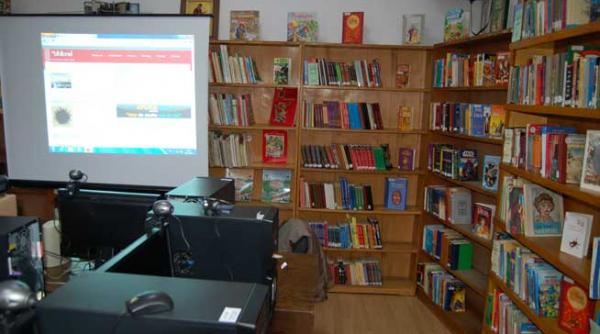 cea mai mare biblioteca a moldovei la un pas sa fie mutata intr un grajd politicienii au uitat in buna parte drumul la biblioteca cel catre carte