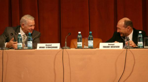 melescanu disputa csat basescu ponta diplomatie publica