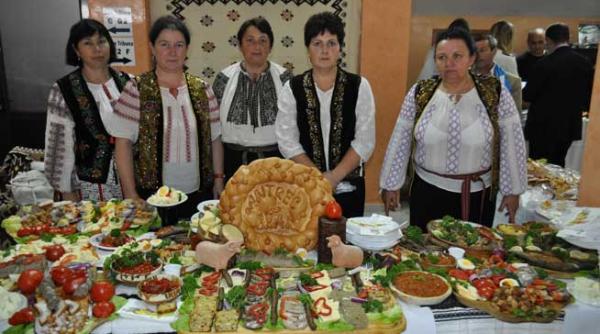 turismul rural vazut de sus din gondola