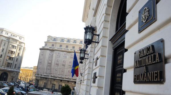 cati bani sunt in romania