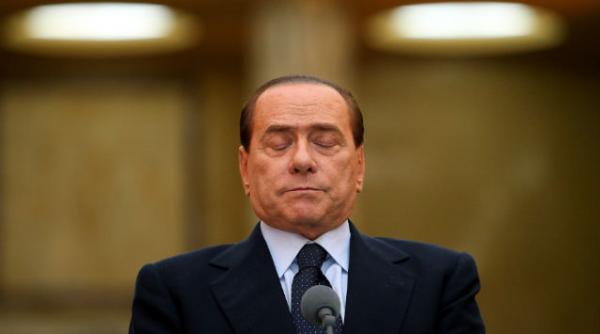 berlusconi trage linie in politica nu va mai candida pentru un nou mandat de premier