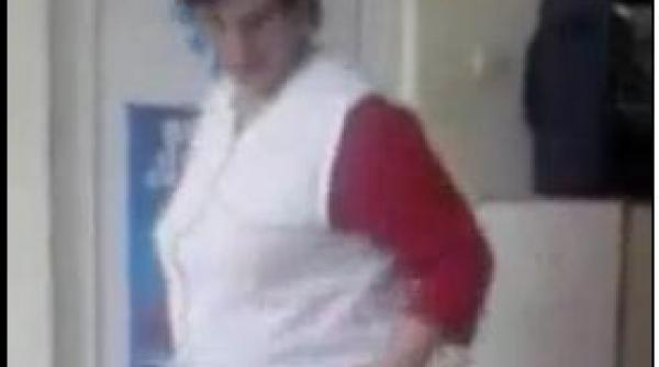 video ingrijitoarea concediata pentru ca a dansat in fata unui pacient va ataca decizia in instanta