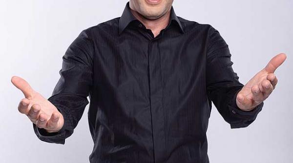 dezbracatu fiul meu imi spune ce haios esti tati