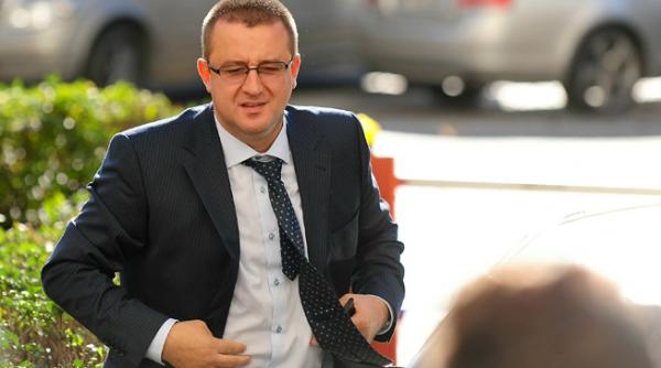 sorin blejnar are interdictie de a parasi tara