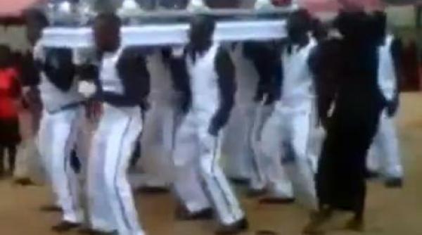 inmormantare la africani dorinta mortului lege