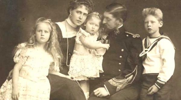 crescute intr un fel de rai al nevinovatiei