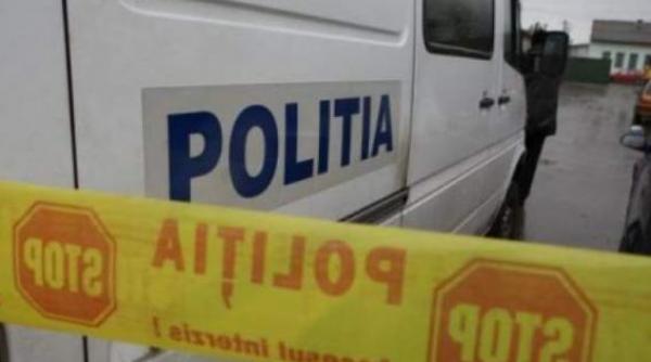 accident cu 7 rani i in targu jiu un microbuz de persoane a intrat in doua automobile