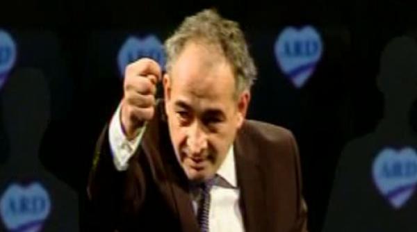 momente vesele de la lansarea candidatilor ard de la degetul lui ungureanu la pulsul organului lui neamtu