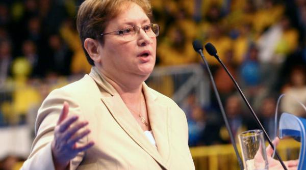 activewatch a propus parlamentului european interzicerea infiltrarii serviciilor secrete in redac ii