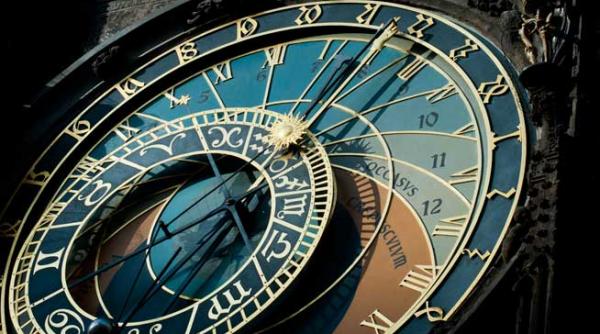 istoria universala un compendiu al evenimentelor si realizarilor umane