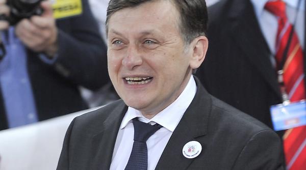 crin antonescu ironic romantism politica