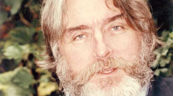 domnule paunescu imi pare rau ca v am cunoscut