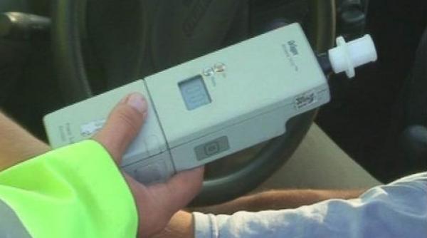 atasatul miltar al ambasadei romaniei la chisinau prins beat la volan