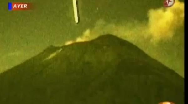 ozn de mari dimensiuni vezi imaginile incredibile surprinse de o televiziune din mexic video