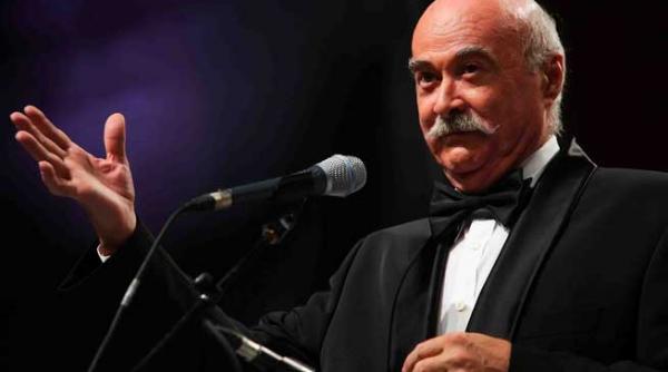 spectacol tudor gheorghe hai sa radem ca daca nu ne a luat dracu