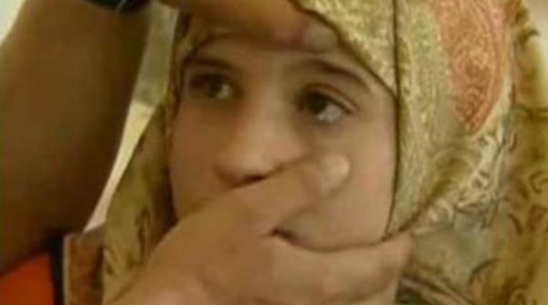 o fetita din liban plange cristale micuta produce sapte pietre pretioase pe zi video