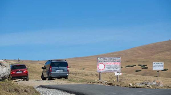 jandarmeria a oprit jeepurile care mergeau la babele