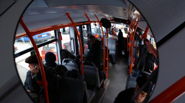 srl ul vinde orice castiga toate licitatiile la ratb