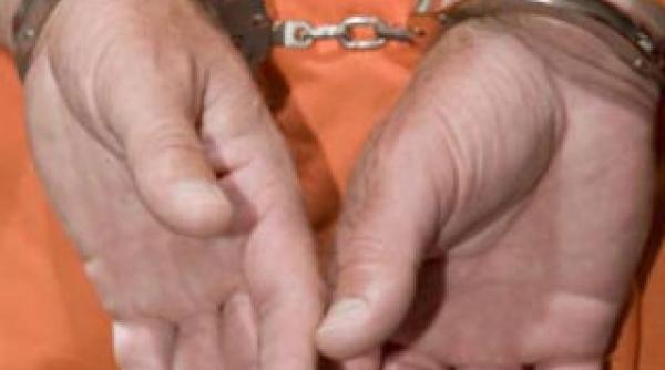 doi romani vor face inchisoare pe viata in italia pentru crima